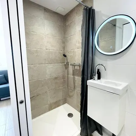 Cosy A Pour 2 Personnes Apartament *